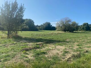  Terrain  vendre 734 m