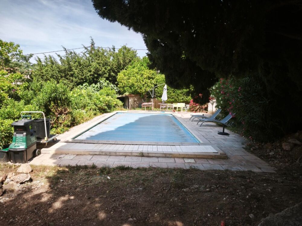 vente Terrain - 653 m² Toulon (83000)
