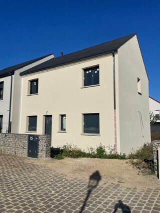  Maison 5 pi�ces 89 m� Mennecy