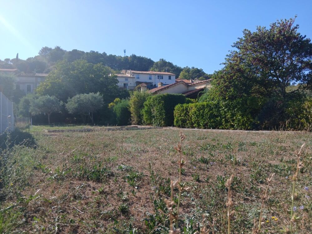 vente Terrain - 206 m² Carnoules (83660)
