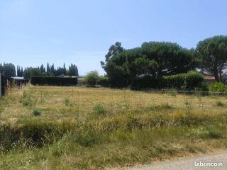  Terrain à vendre 740 m²