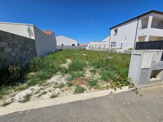  Terrain à vendre 300 m²