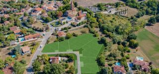  Terrain 1611 m� Roques�ri�re