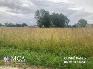  Terrain à vendre 523 m²
