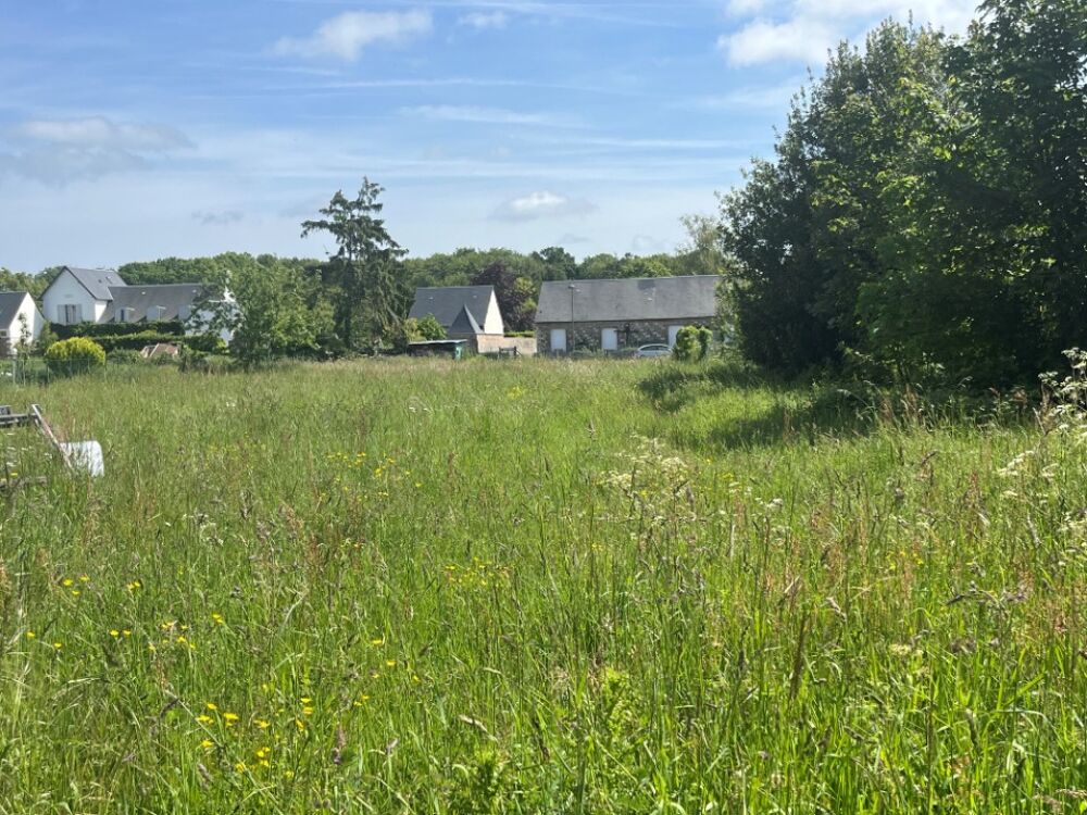 Terrain 841 m² + Maison de plain-pied en L 105m² avec ga....