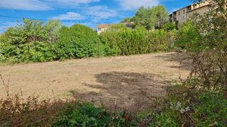  Terrain 183 m� Pertuis