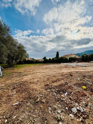  Terrain 449 m� Cuers