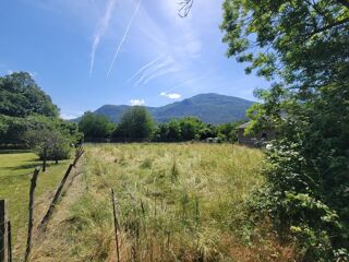  Terrain à vendre 737 m²