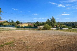  Terrain à vendre 563 m²