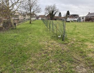  Terrain à vendre 751 m²