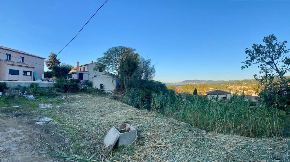 vente Maison - 4 pièce(s) - 100 m² Saint-Cyr-sur-Mer (83270)