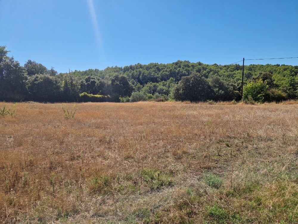 vente Terrain - 1400 m² Flayosc (83780)