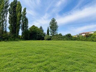 Terrain à vendre 832 m²