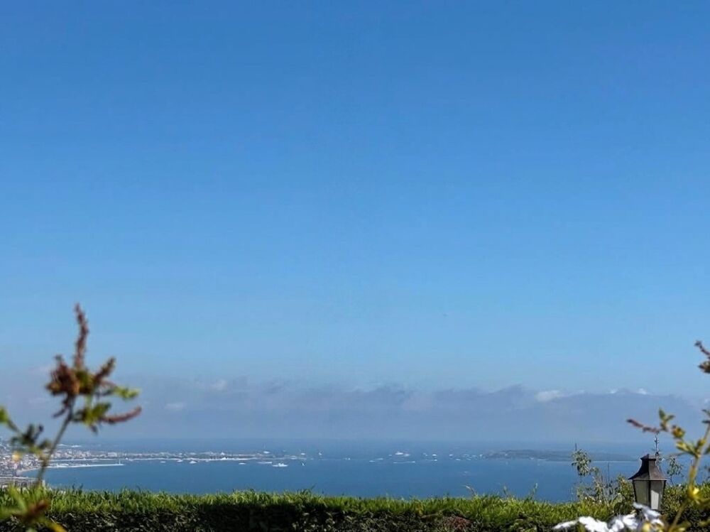 Maison contemporaine - Hauteurs de Mandelieu, vue mer<BR....
