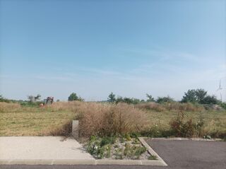  Terrain à vendre 600 m²