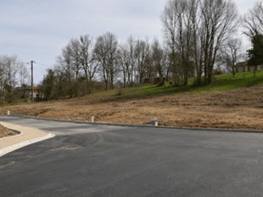 Contact Isabelle Nadau - Maison à construire de 85 m² à ....