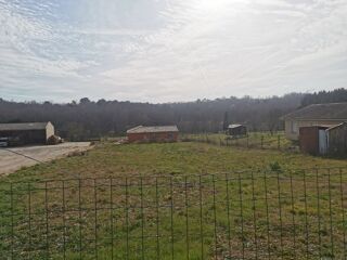  Terrain à vendre 820 m²