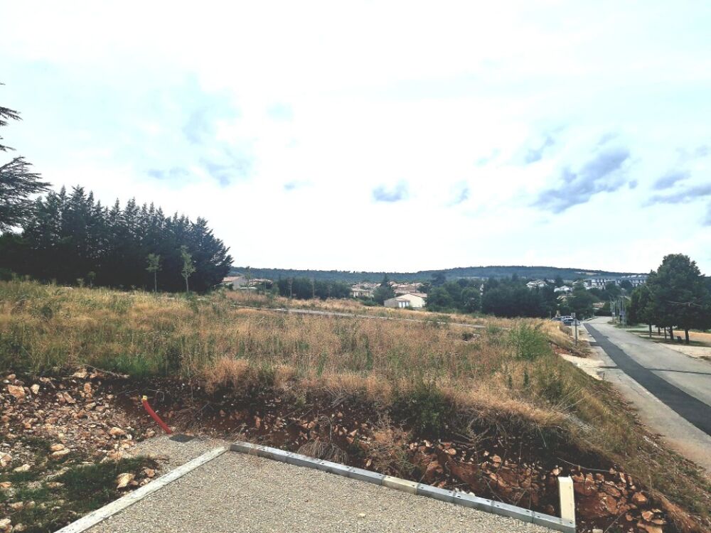 vente Terrain - 572 m² Saint-Christol (84390)