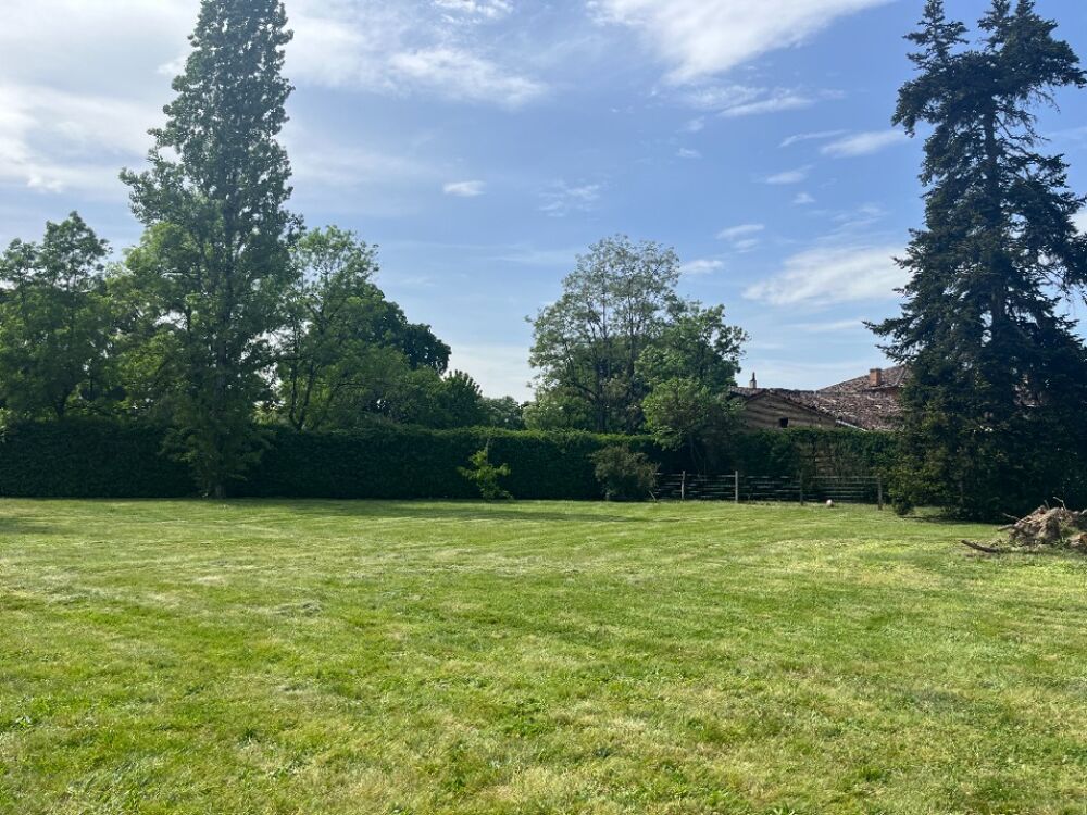 LA GRANDE FAMILIALE : Villa de Prestige de 166 m² à Sain....