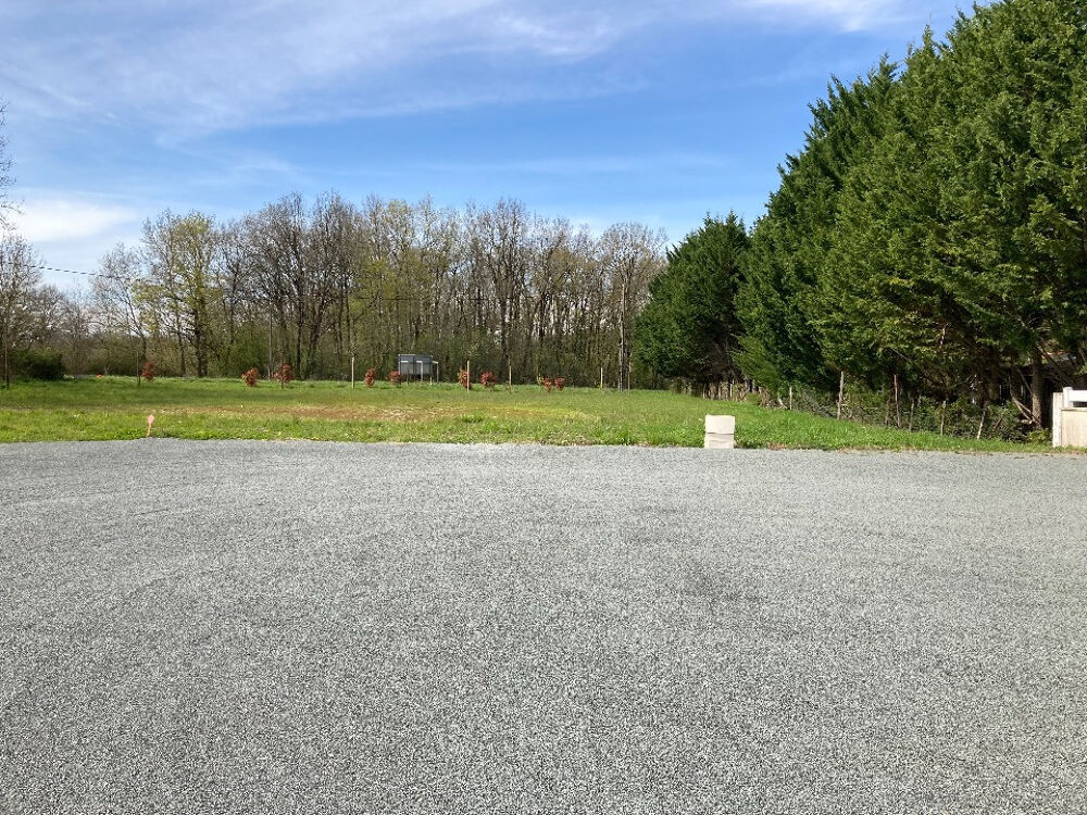vente Terrain - 1113 m² Saintes (17100)