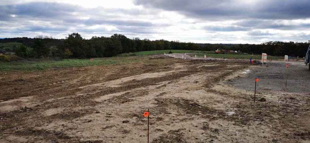 vente Terrain - 610 m² Castelnau-de-Montmiral (81140)