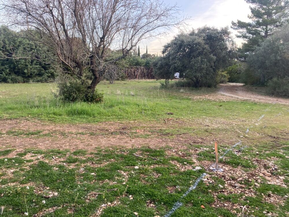 vente Terrain - 1150 m² Cucuron (84160)