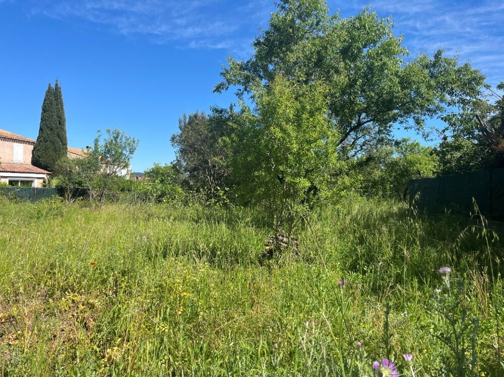 Idéal premier projet - Terrain plat viabilisé en plein c....