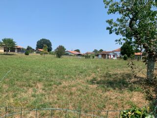  Terrain à vendre 585 m²