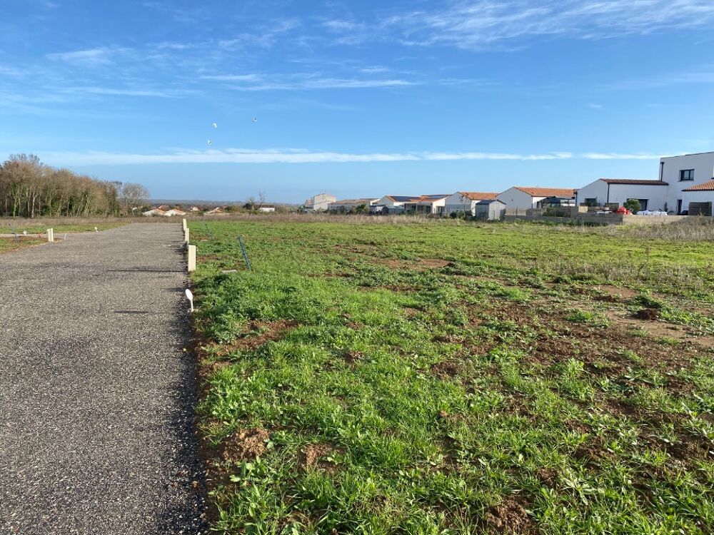 vente Terrain - 353 m² Port-des-Barques (17730)