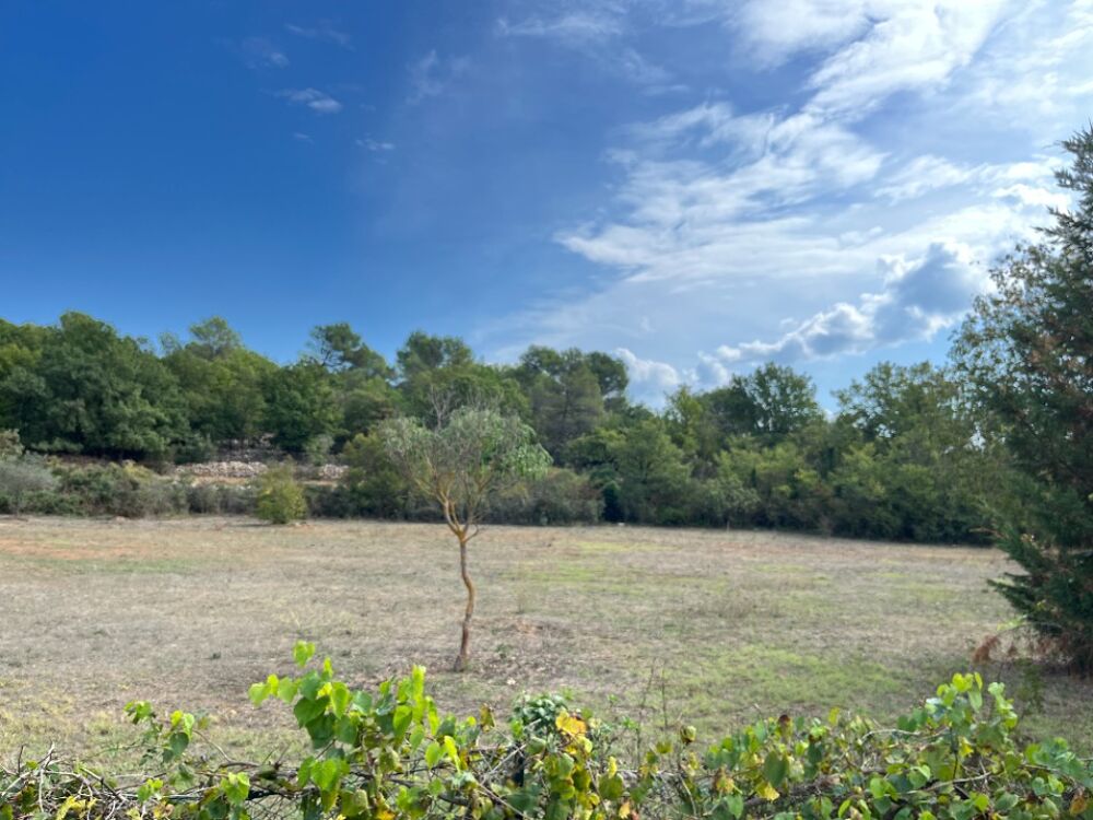 vente Terrain - 3108 m² Saint-Maximin-la-Sainte-Baume (83470)