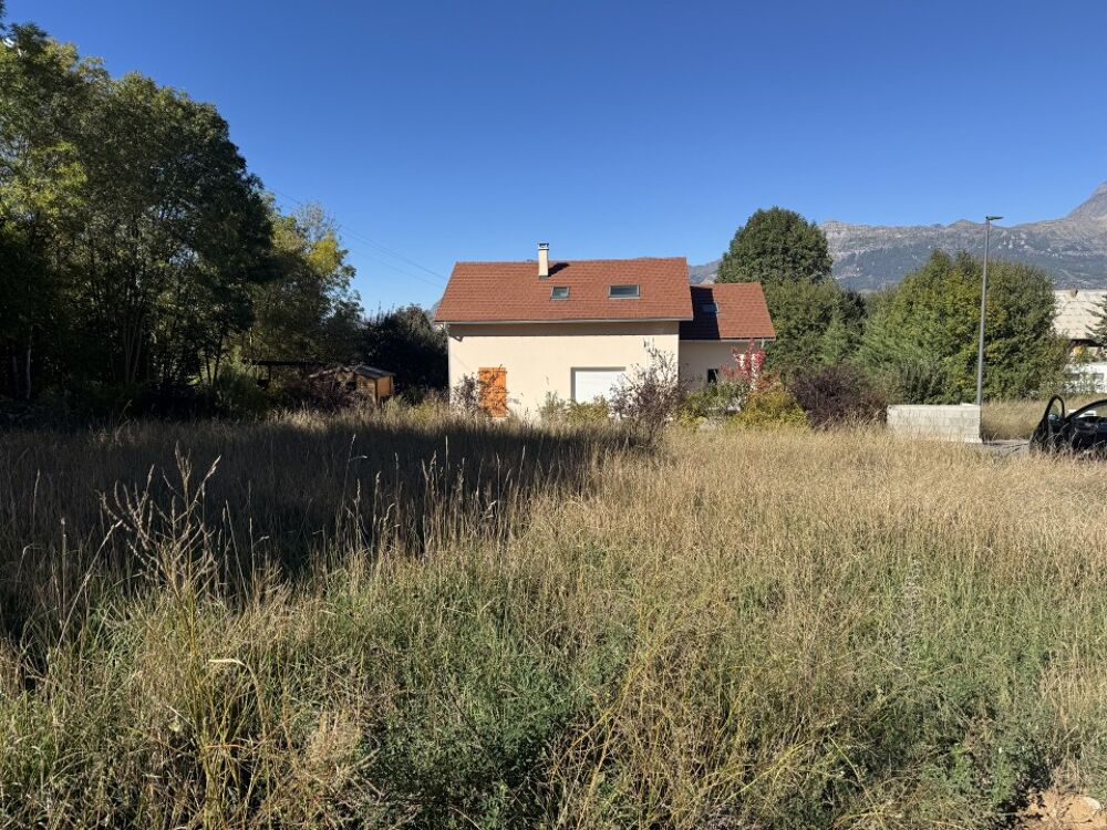 vente Terrain - 670 m² Forest-Saint-Julien (05260)