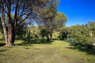  Maison 5 pi�ces 124 m� Grimaud