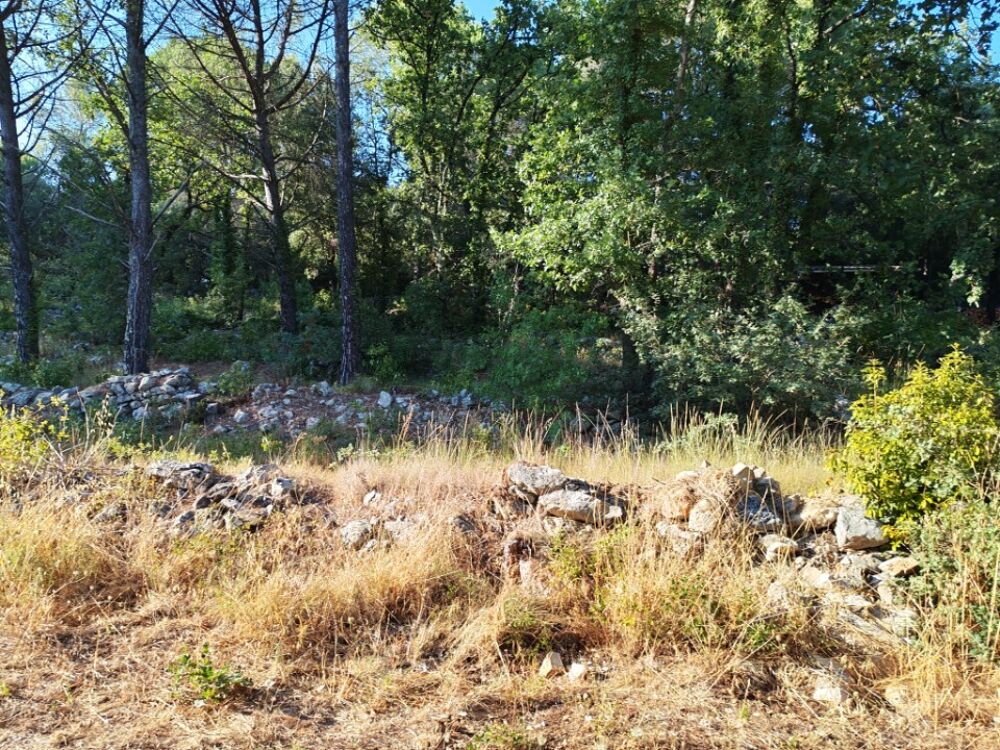vente Terrain - 1920 m² Camps-la-Source (83170)