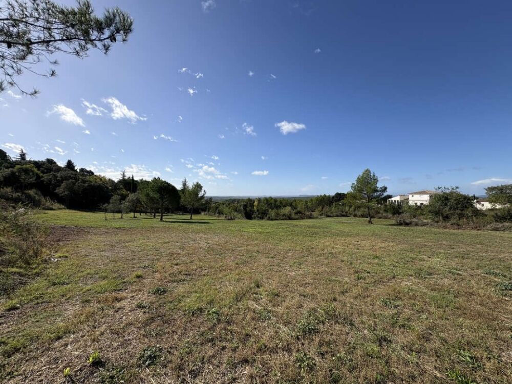 A vendre maison neuve 3 chambres à construire à Montpeza....