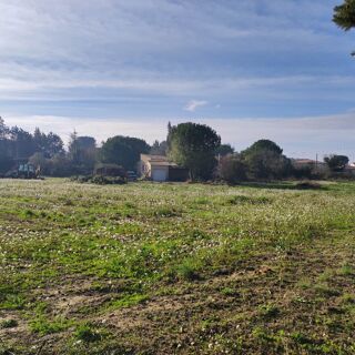  Terrain 600 m² Vinassan