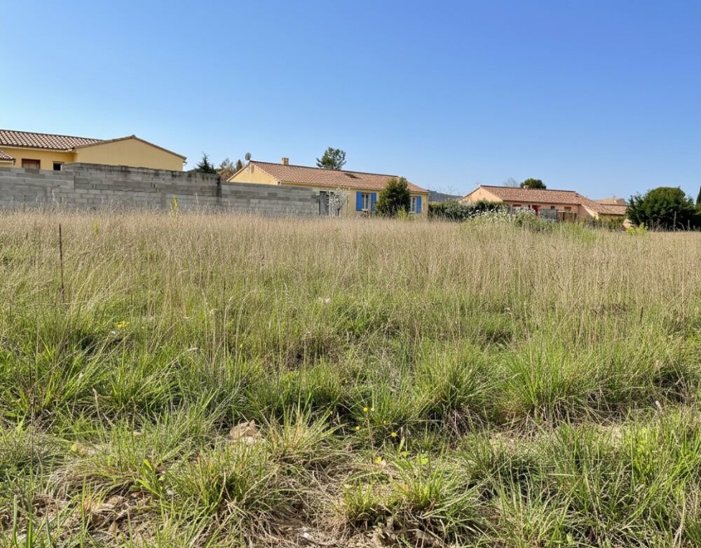 vente Terrain - 851 m² Saint-Maurice-sur-Eygues (26110)