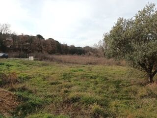  Terrain 759 m La tour-d'aigues