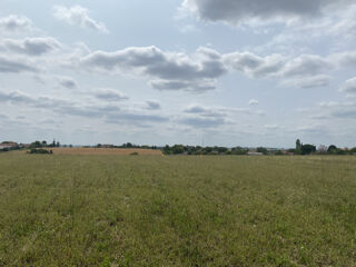  Maison 5 pi�ces 87 m� Ta�x