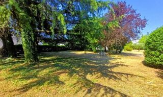  Terrain à vendre 741 m²