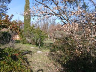  Terrain à vendre 857 m²