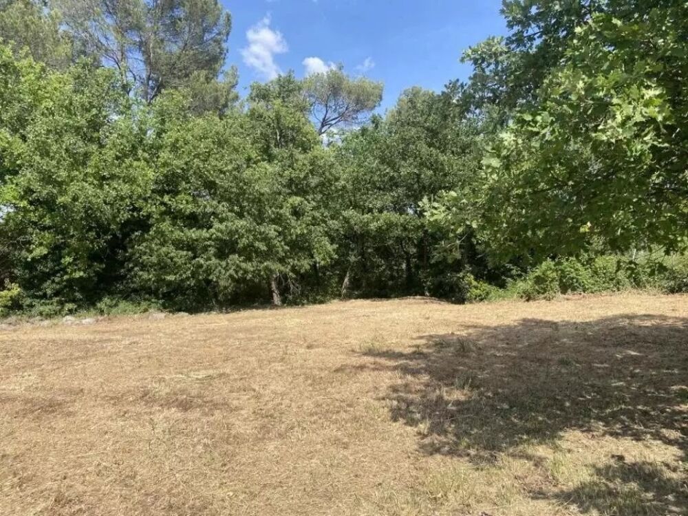 vente Terrain - 2122 m² Saint-Maximin-la-Sainte-Baume (83470)