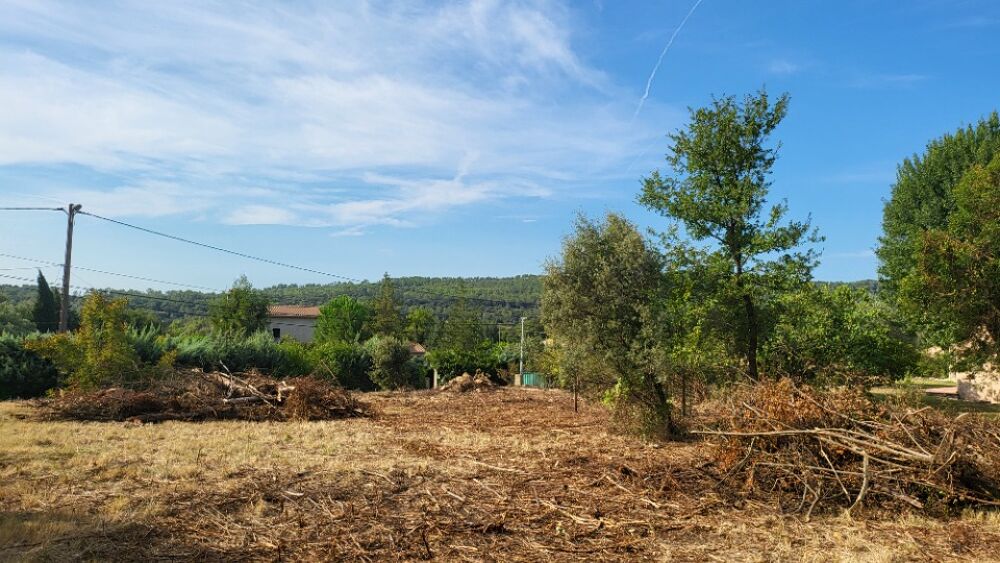 Projet de construction Camps la source Situé sur la ....