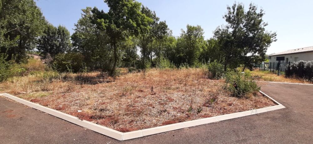 vente Terrain - 364 m² Le Luc (83340)