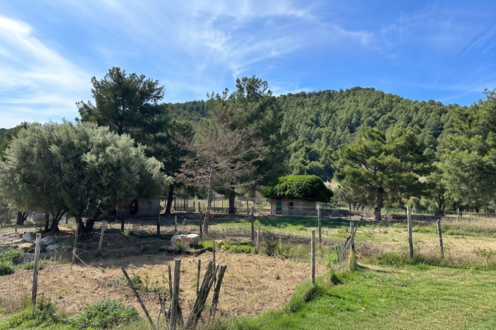 vente Maison - 5 pièce(s) - 118 m² Cuges-les-Pins (13780)