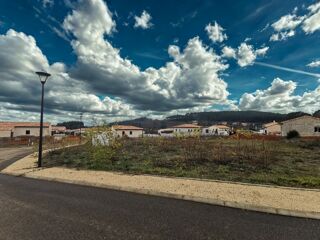  Terrain 800 m� Joyeuse