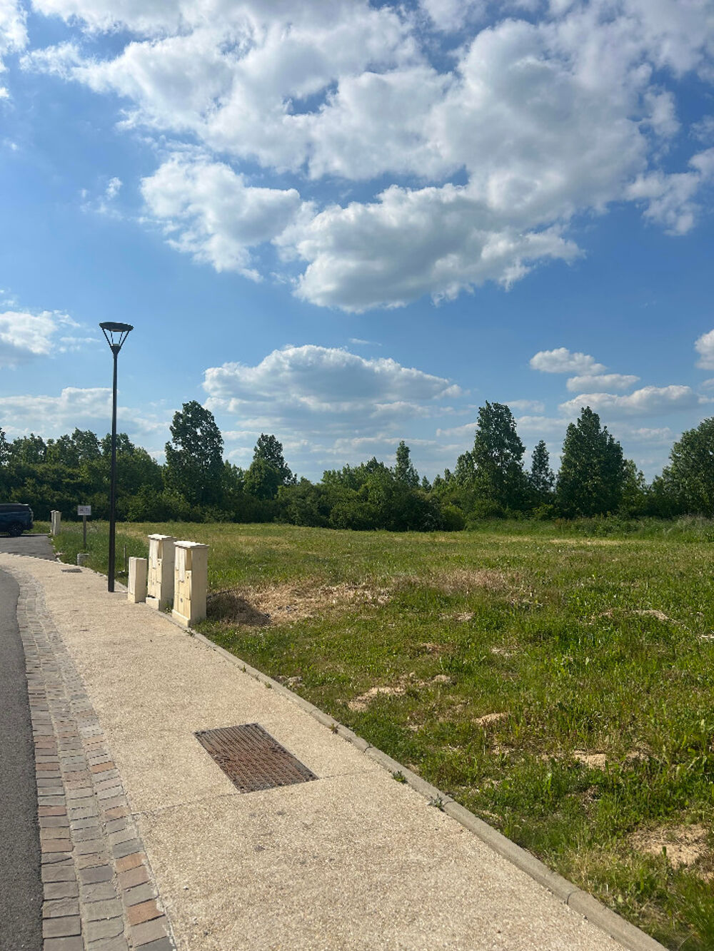 L'agence Maisons France Confort de Coignières propose ce....