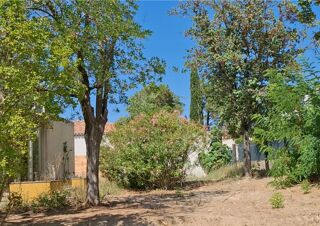  Terrain 600 m� Pertuis