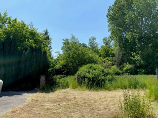  Terrain à vendre 881 m²