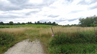  Terrain à vendre 717 m²