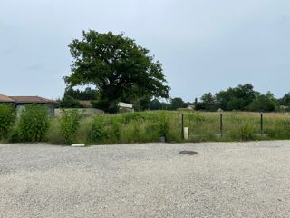  Terrain 359 m� Gastes